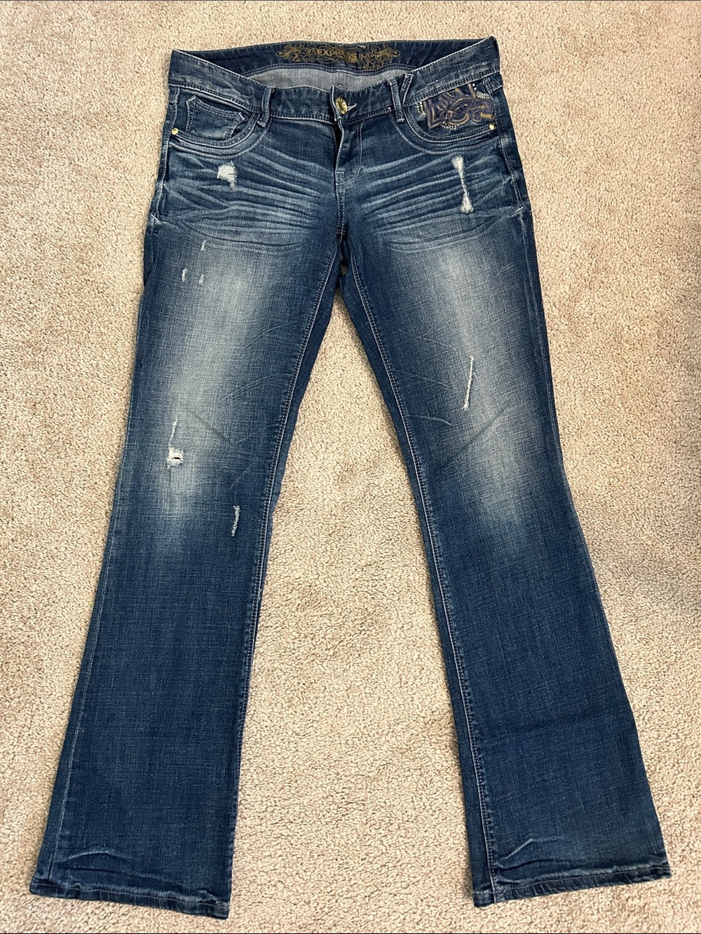 Express Zelda Low Rise Women's Distressed Bootcut Jeans - Dark Blue